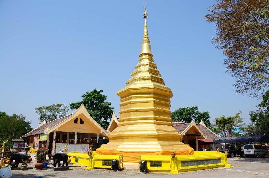 B2 Chiang Rai Night Bazaar Boutique & Budget Hotel Bagian luar foto