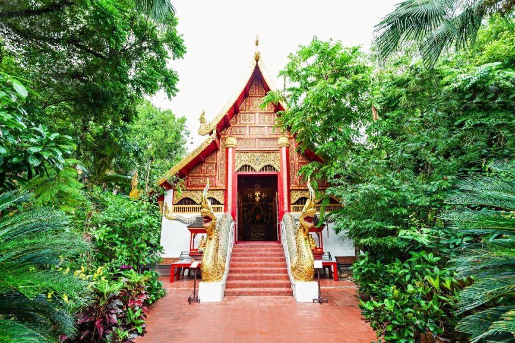 B2 Chiang Rai Night Bazaar Boutique & Budget Hotel Bagian luar foto